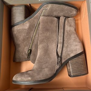 Crown Vintage Booties